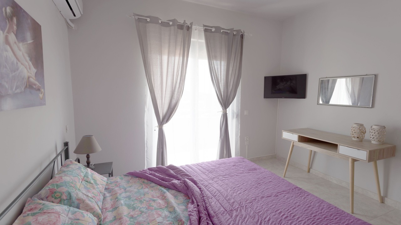 Photo of Bedroom in Psinthos