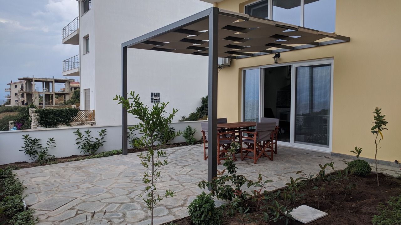 Photo of Patio Balcony in Skala Marion