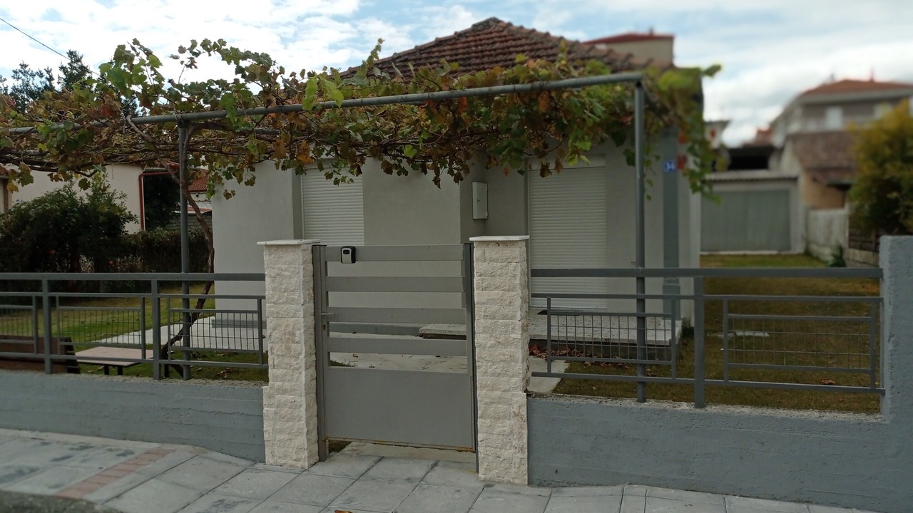 Photo of Outdoor in Aridaia