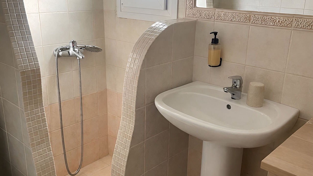 Photo of Bathroom in Akrotiri