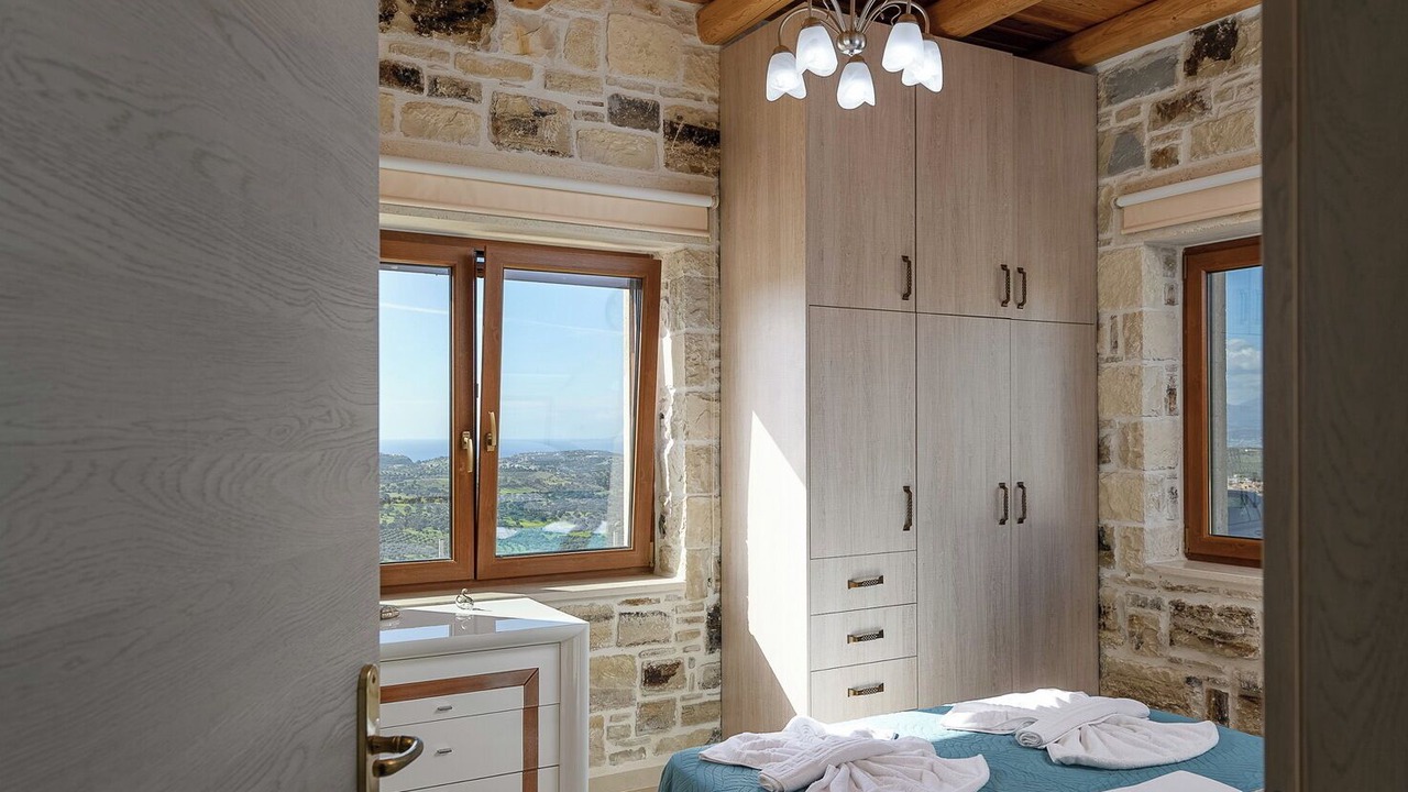 Photo of Bedroom in Faistos