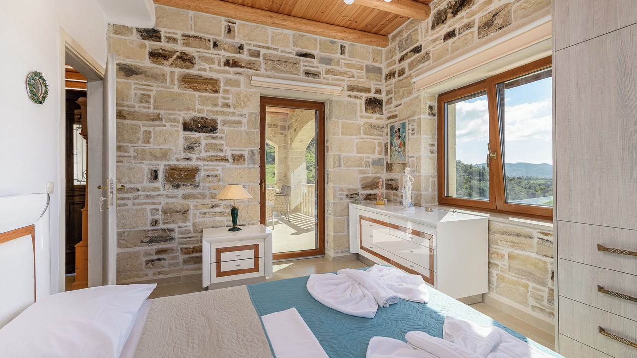 Photo of Bedroom in Faistos