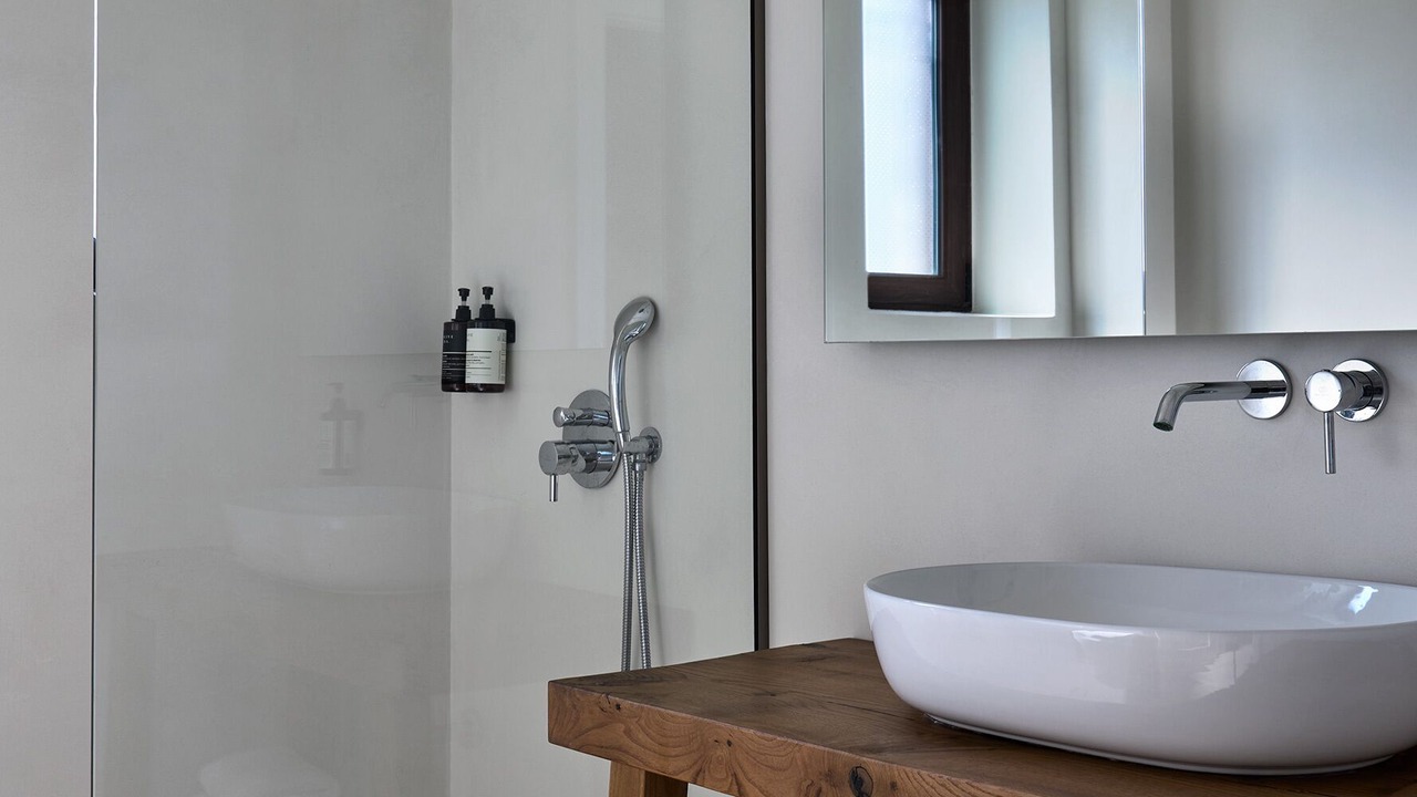 Photo of Bathroom in Spanokhorion