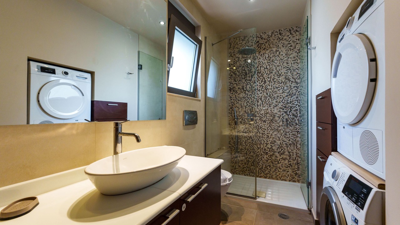 Photo of Bathroom in Gournai