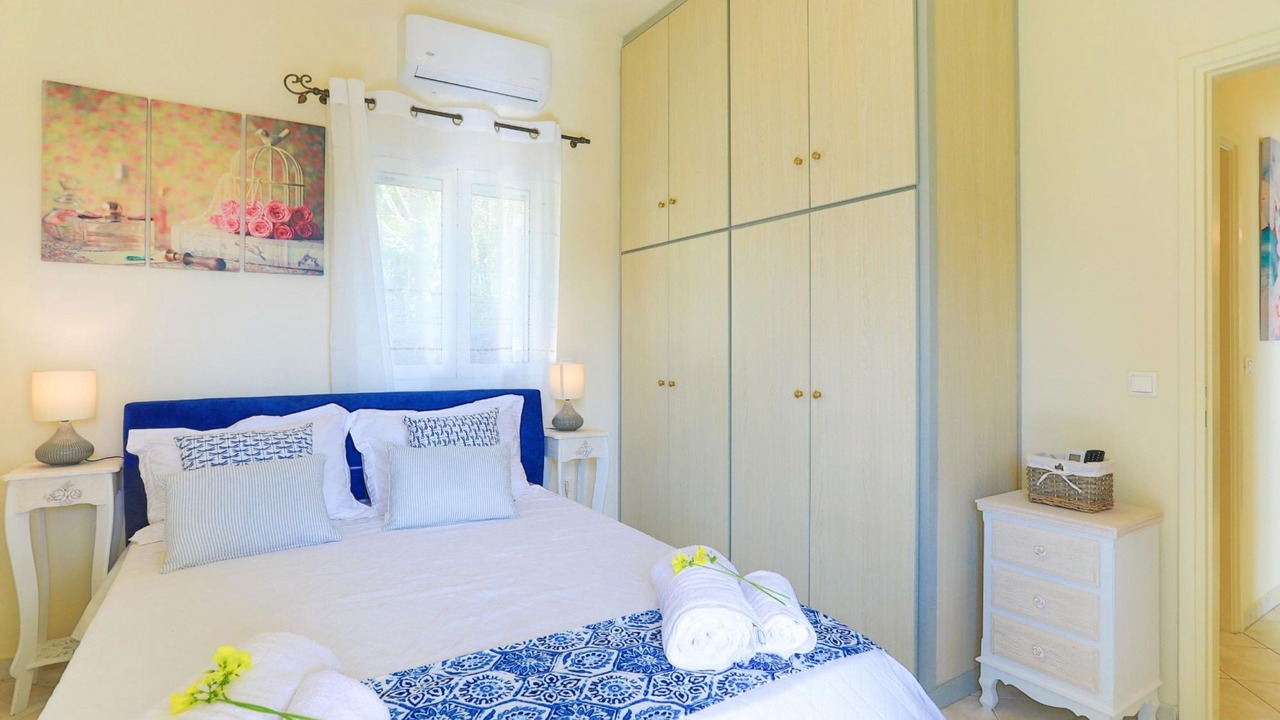 Photo of Bedroom in Perama