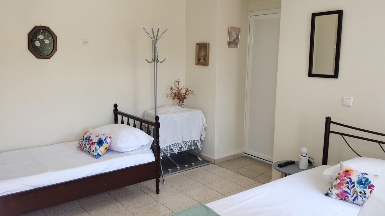 Photo of Bedroom in Afetai