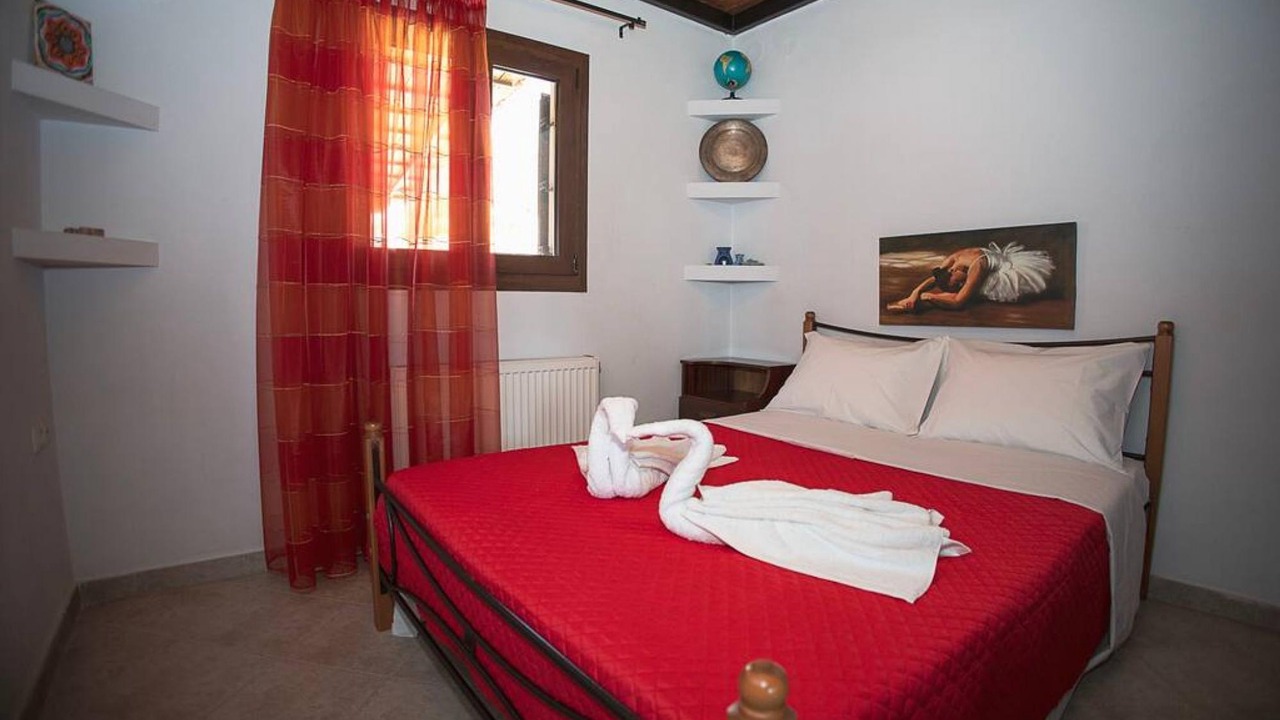 Photo of Bedroom in Kato Lechonia