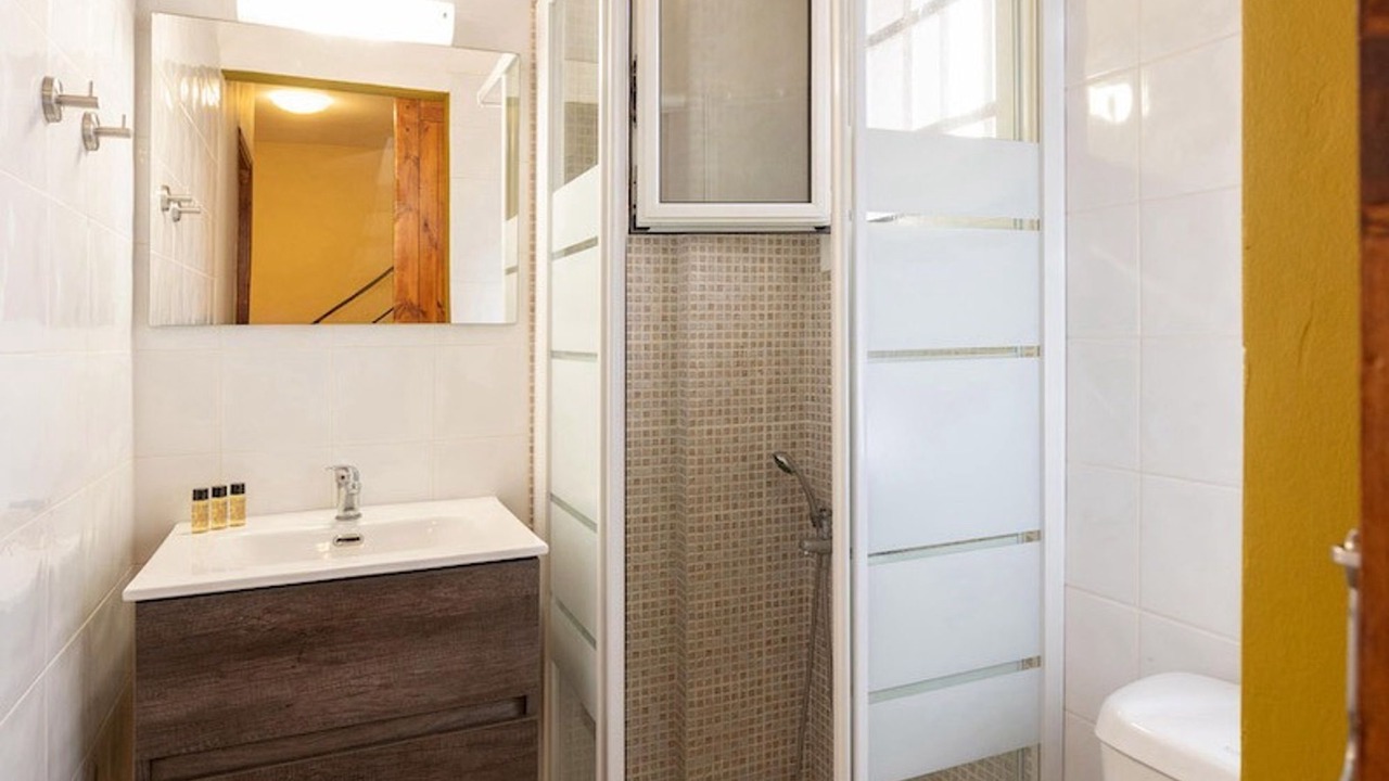 Photo of Bathroom in Gythio