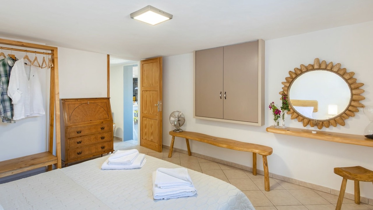 Photo of Bedroom in Parasporos