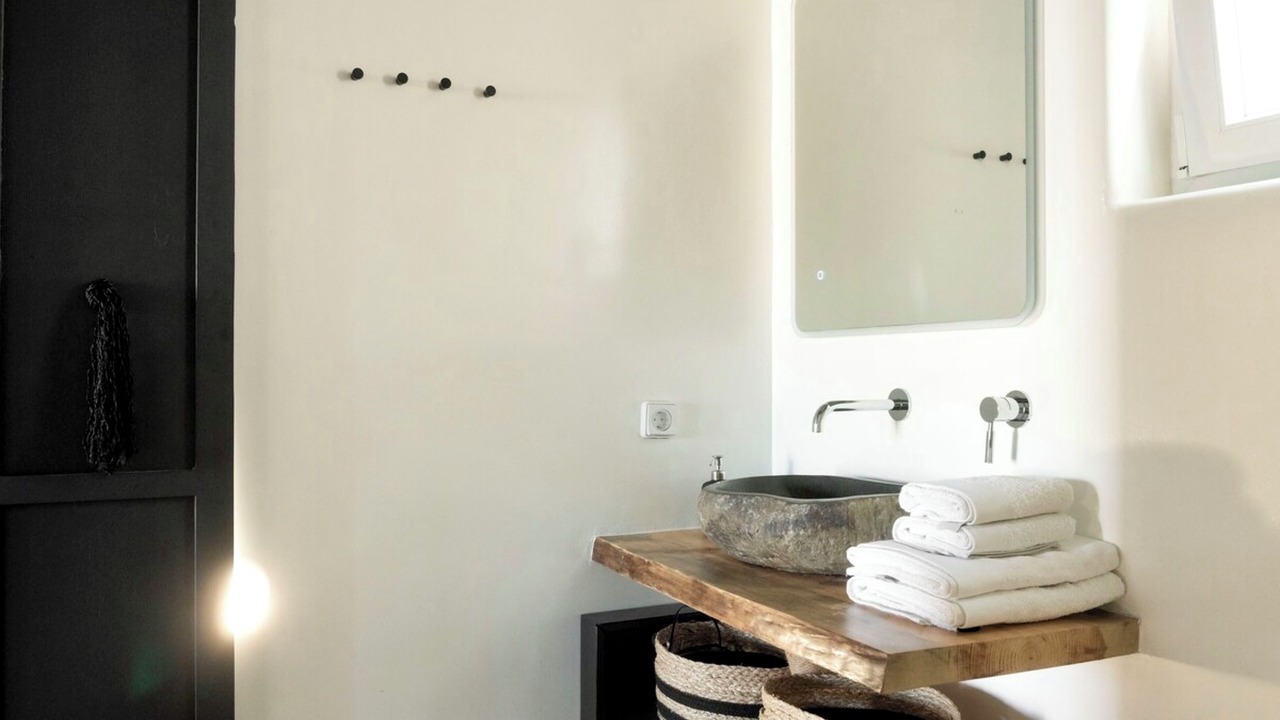 Photo of Bathroom in Ano Mera