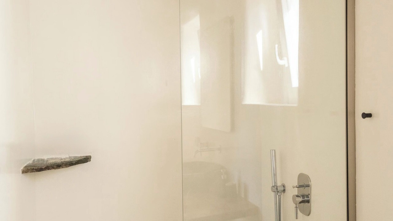 Photo of Bathroom in Ano Mera