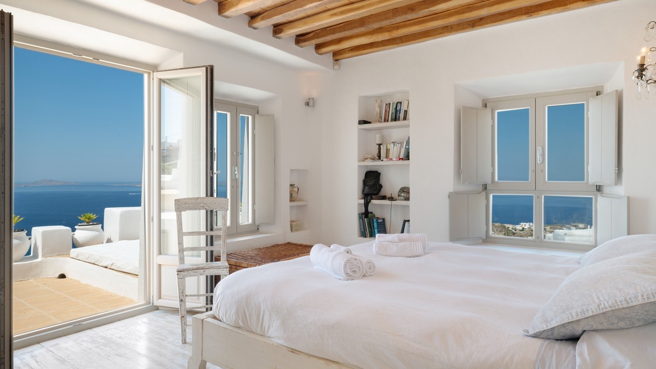 Photo of Bedroom in Faros Armenistis