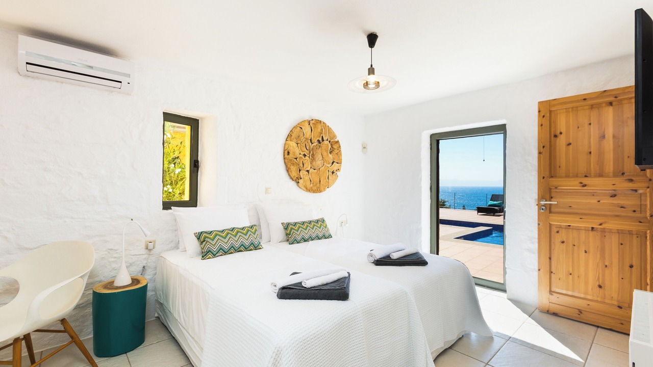 Photo of Bedroom in Chorafakia