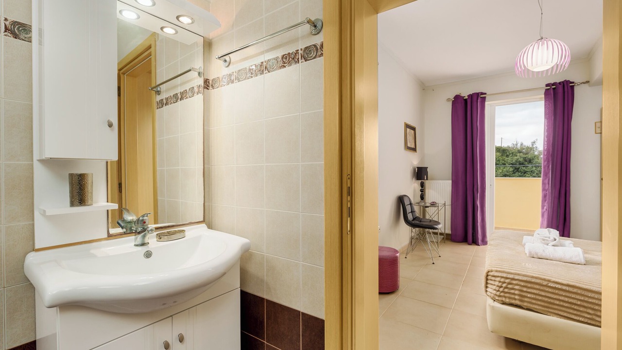 Photo of Bedroom in Pigianos Kampos