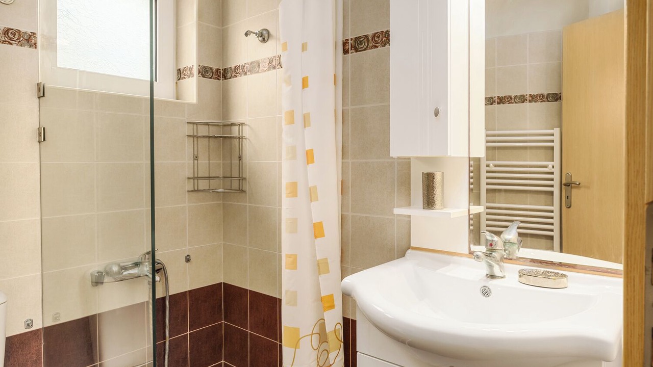 Photo of Bathroom in Pigianos Kampos