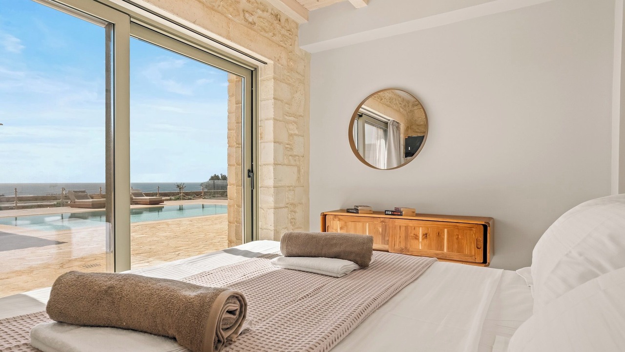 Photo of Bedroom in Minoa Pediada
