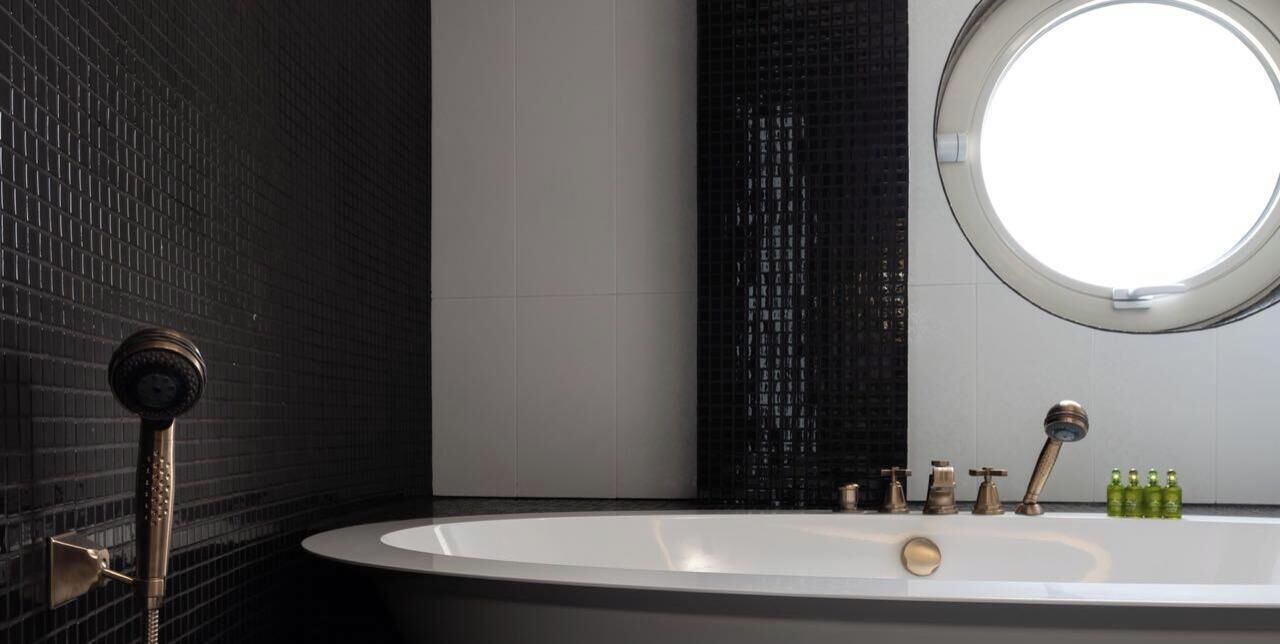 Photo of Bathroom in Anavyssos