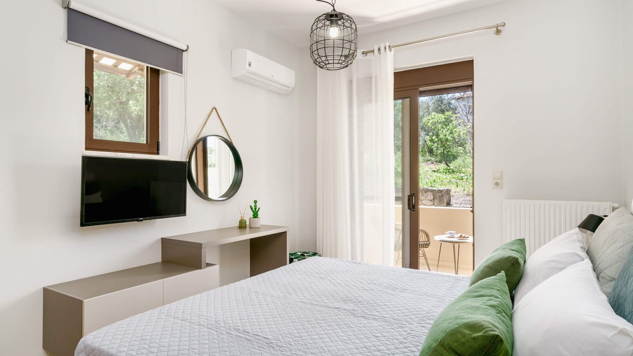 Photo of Bedroom in Filaki