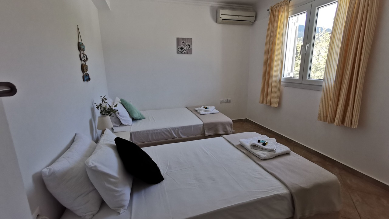 Photo of Bedroom in Poulata