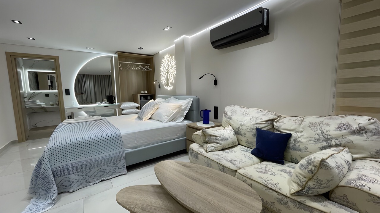 Photo of Bedroom in Omales