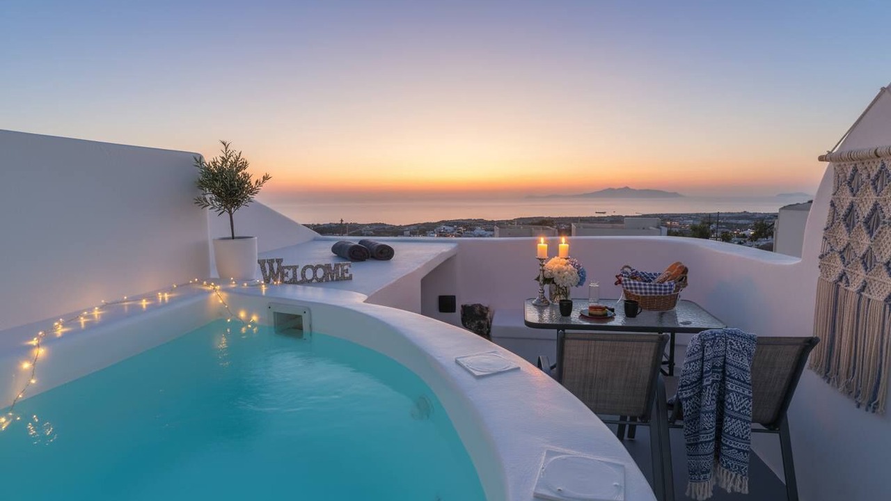 Photo of Outdoor in Fira
