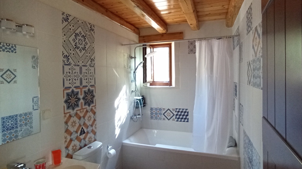 Photo of Bathroom in Akrotiri