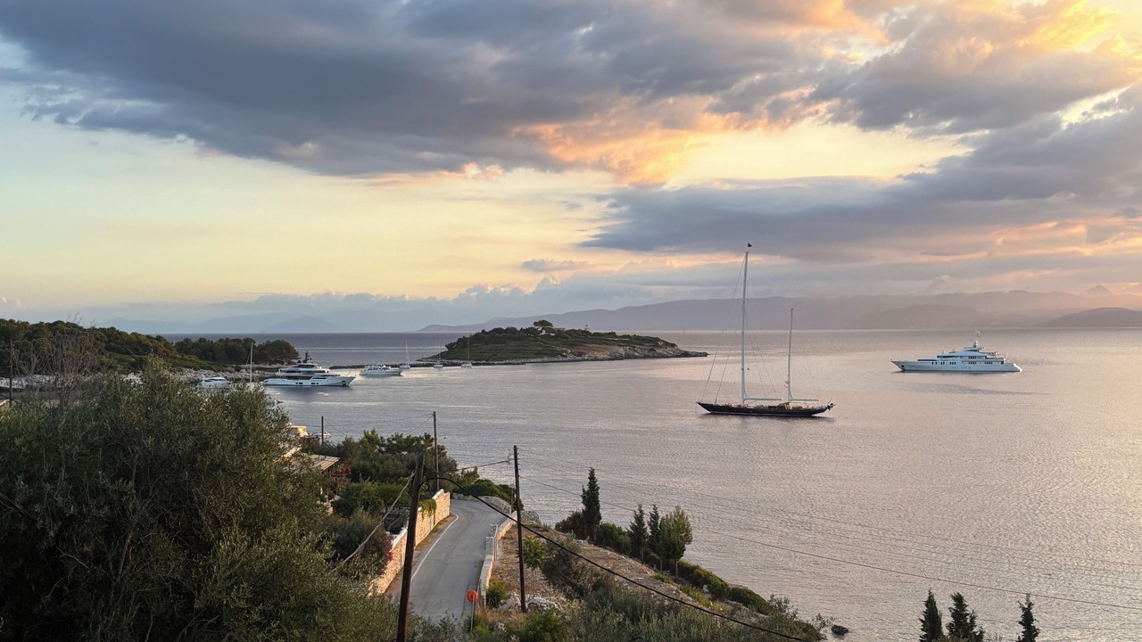 Photo of Others in Gaios