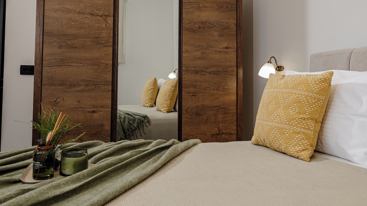 Photo of Bedroom in Neromilos