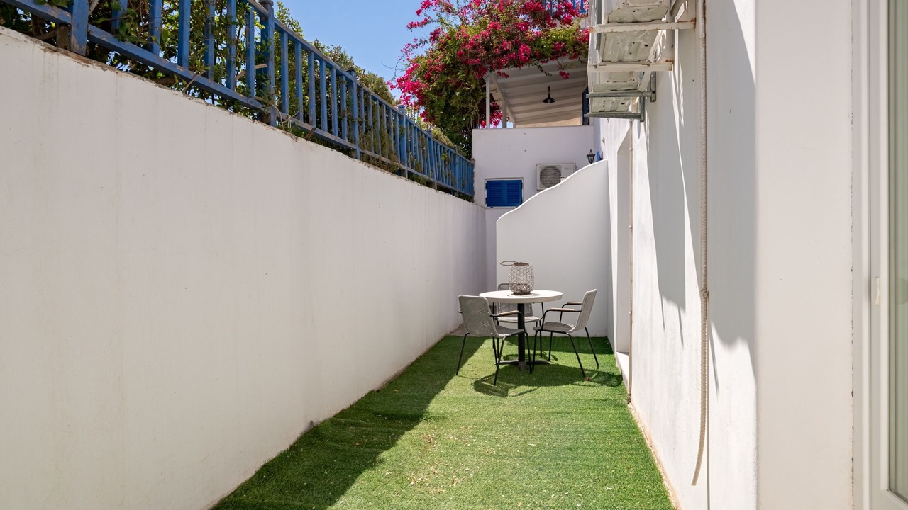 Photo of Outdoor in Aliki