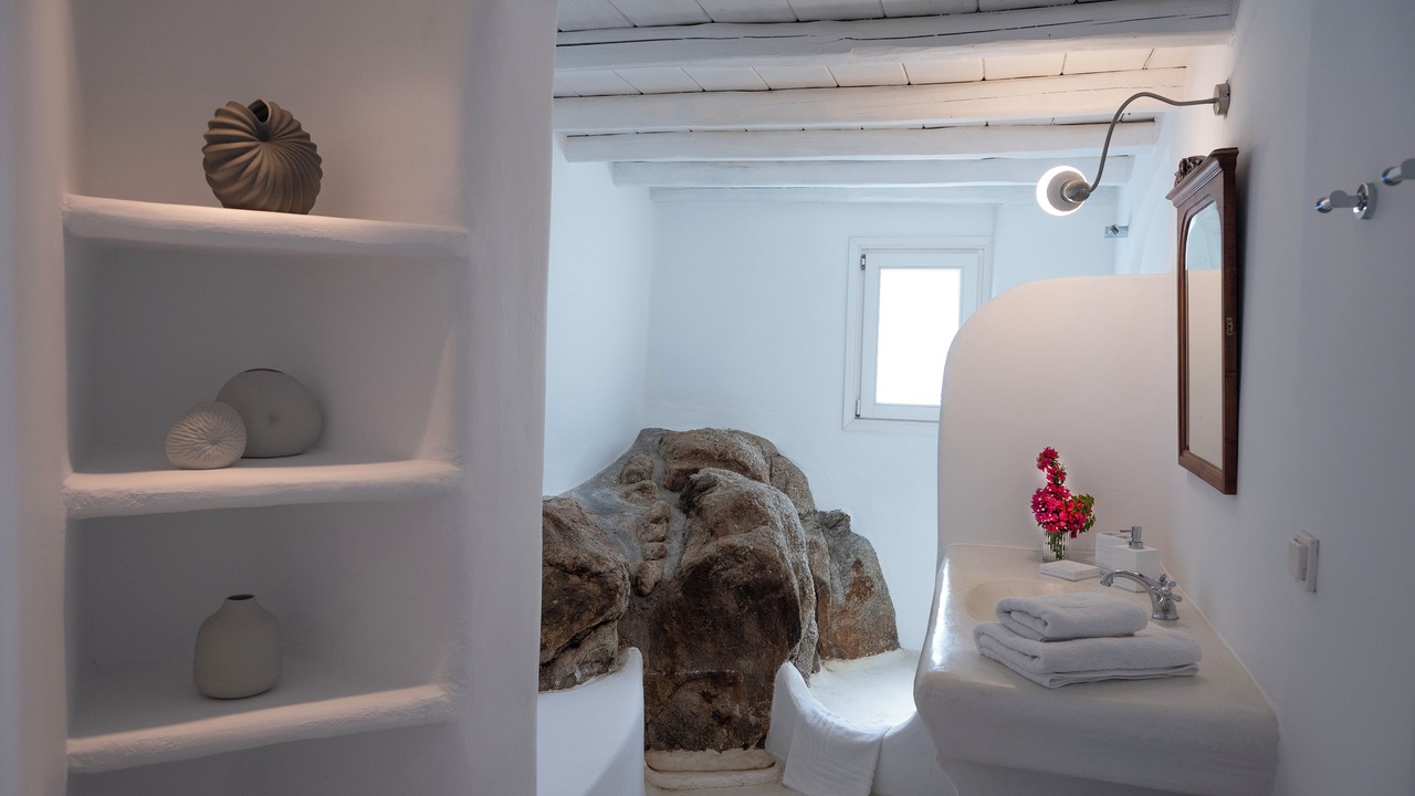 Photo of Bathroom in Agios Ioannis