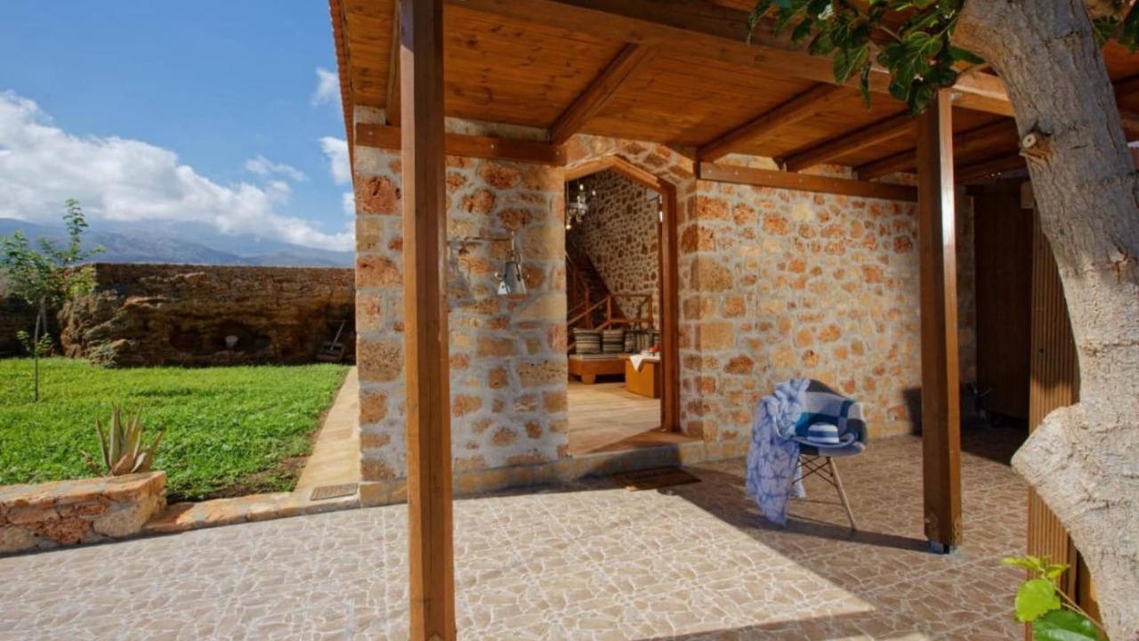 Photo of Patio Balcony in Malia