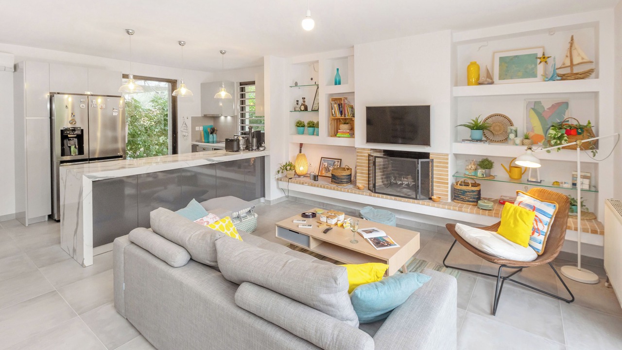 Photo of Livingroom in Voula
