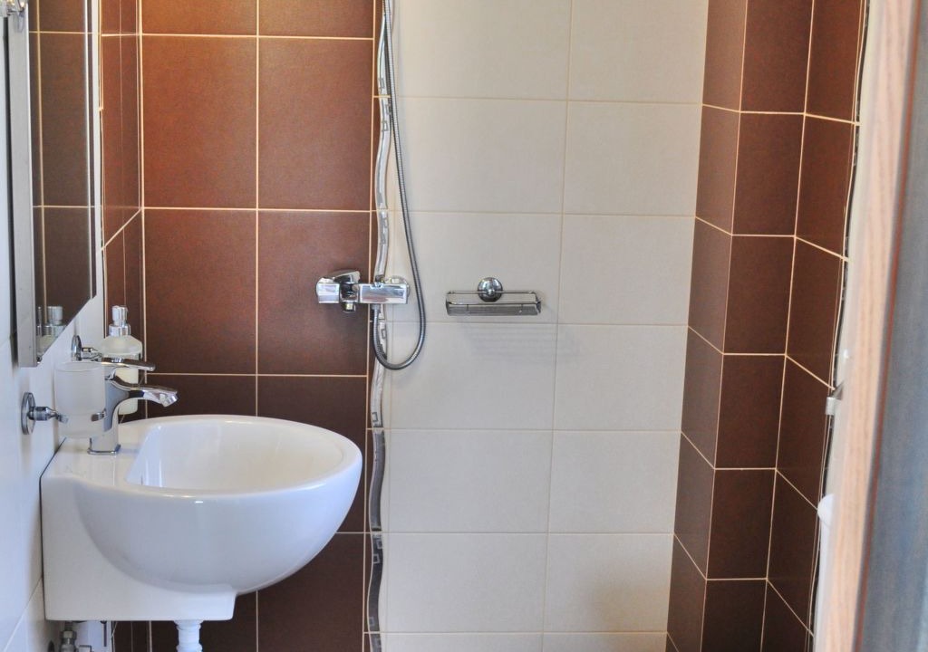 Photo of Bathroom in Nopigia