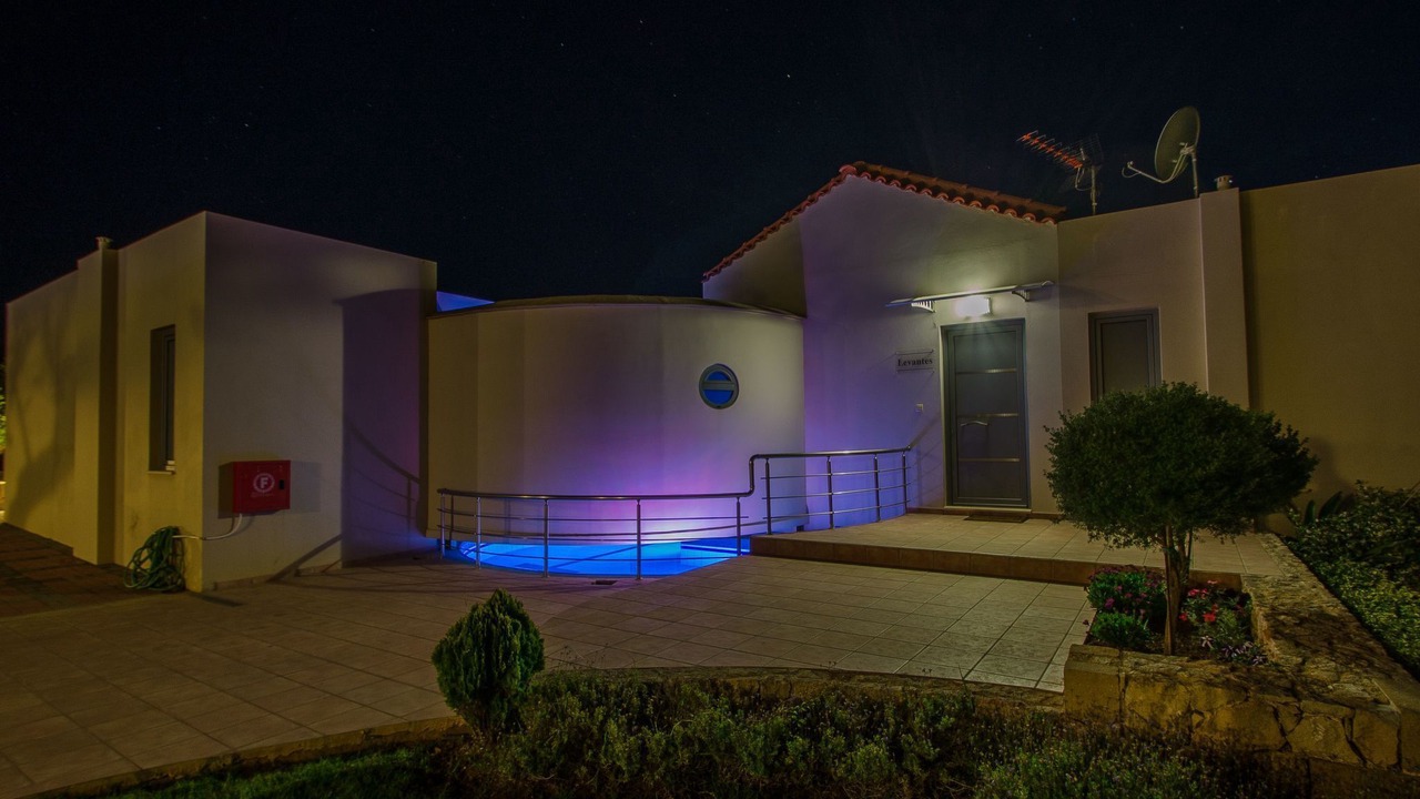 Photo of Outdoor in Nopigia