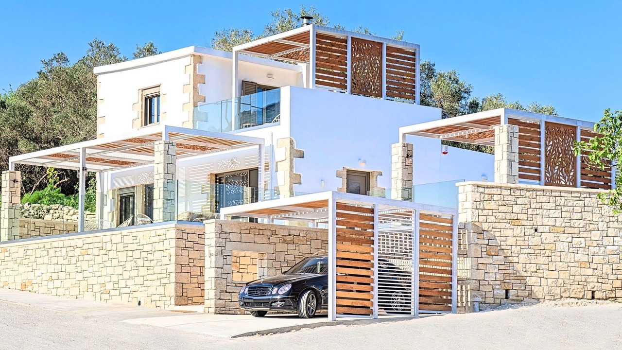 Photo of Outdoor in Kavallos