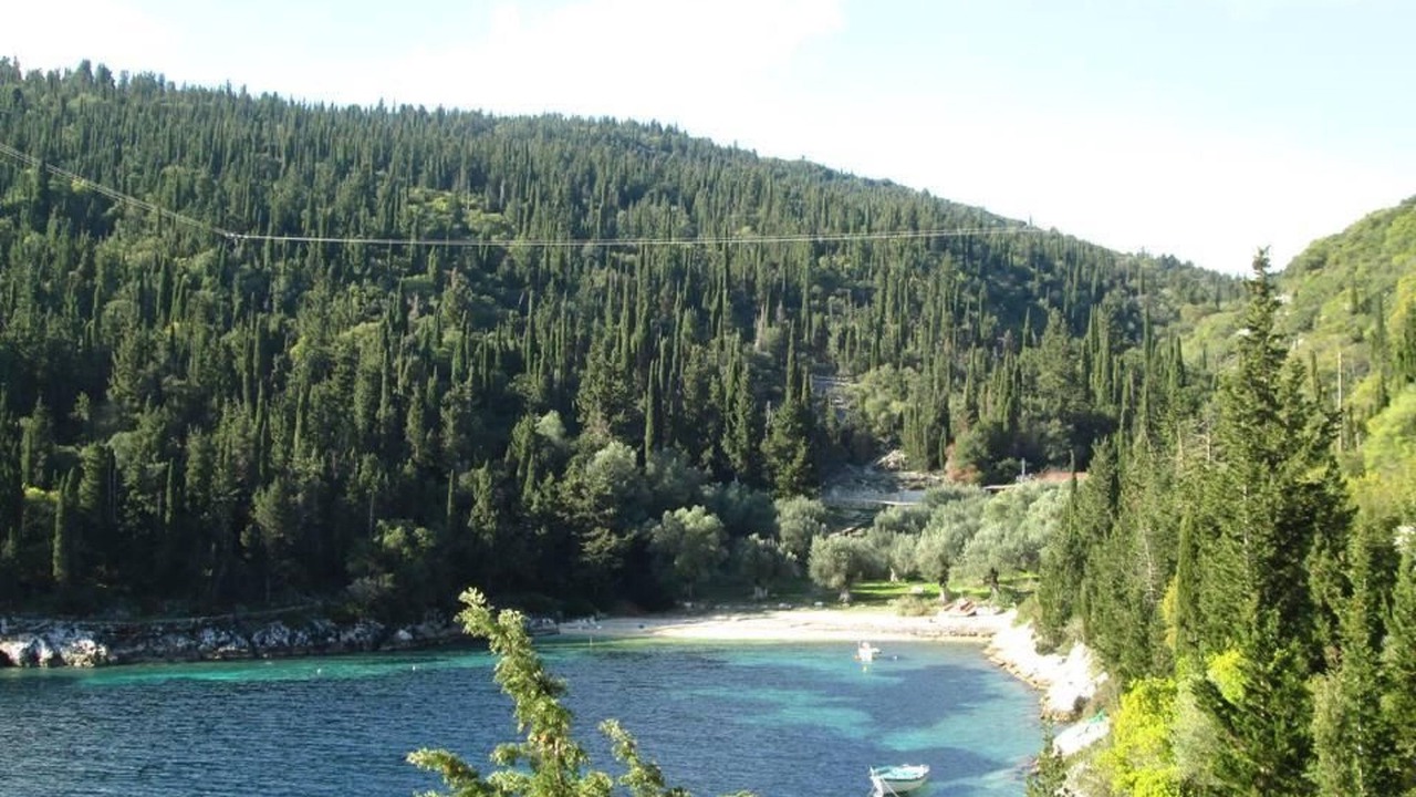 Photo of Others in Tselendata