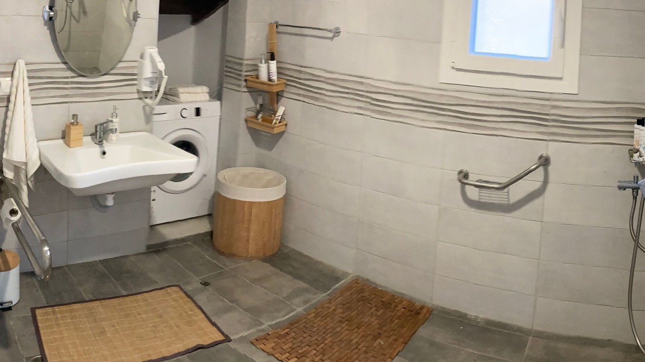 Photo of Bathroom in Koutsounari