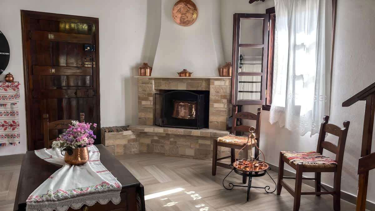 Photo of Livingroom in Rotasion