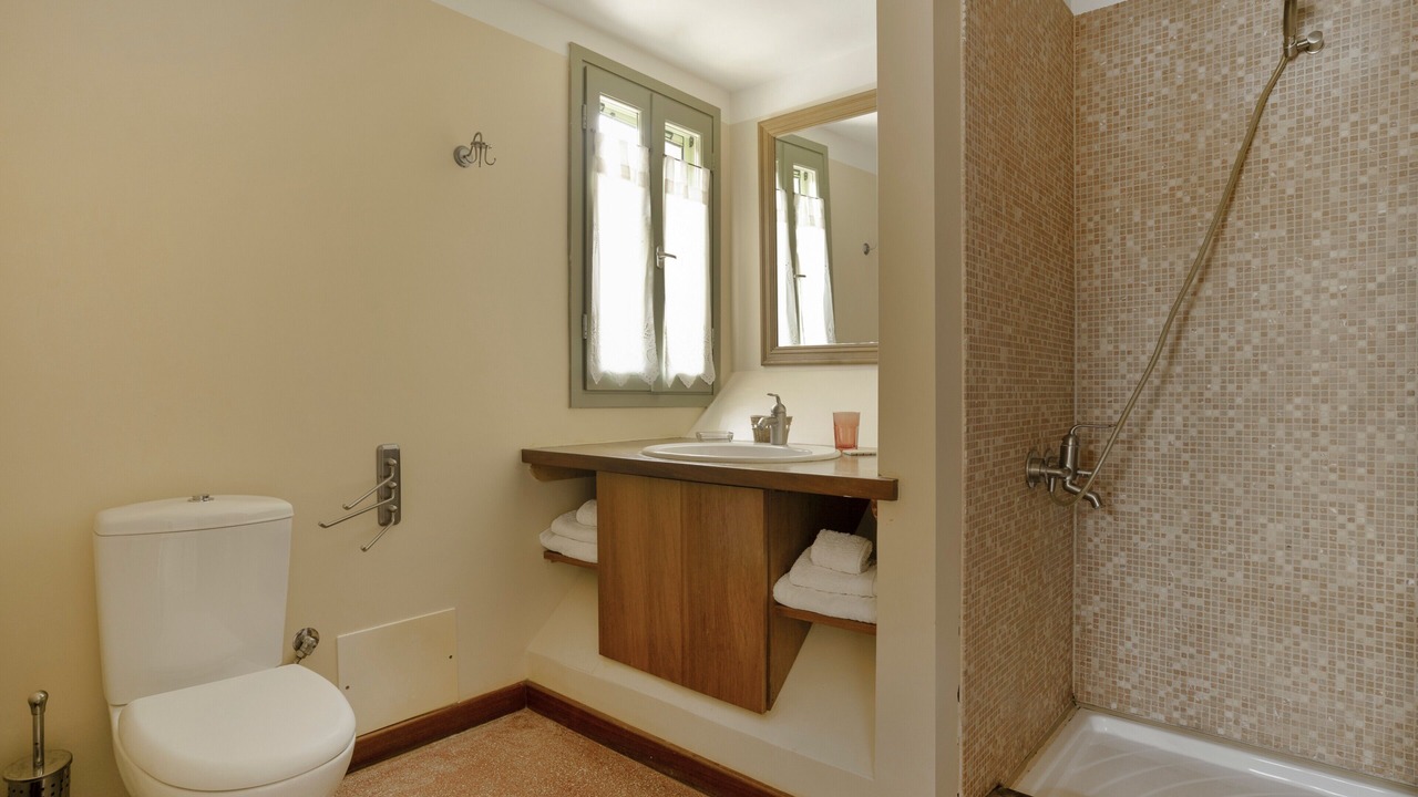 Photo of Bathroom in Tsoukaladhes