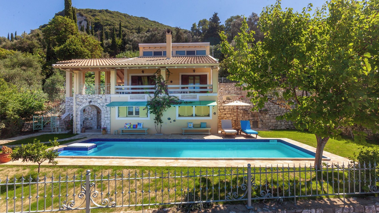 Photo of Outdoor in Aleimmatades