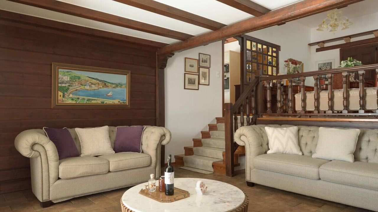 Photo of Livingroom in Pigianos Kampos