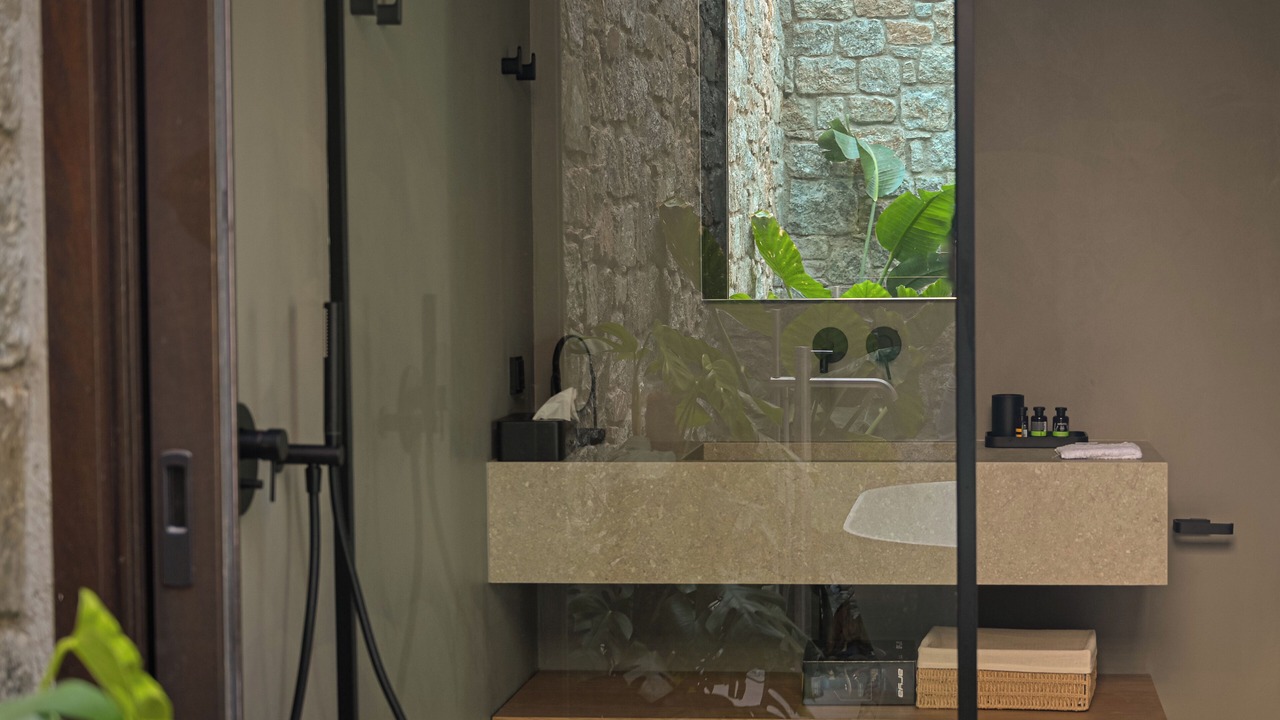 Photo of Bathroom in Agios Ioannis