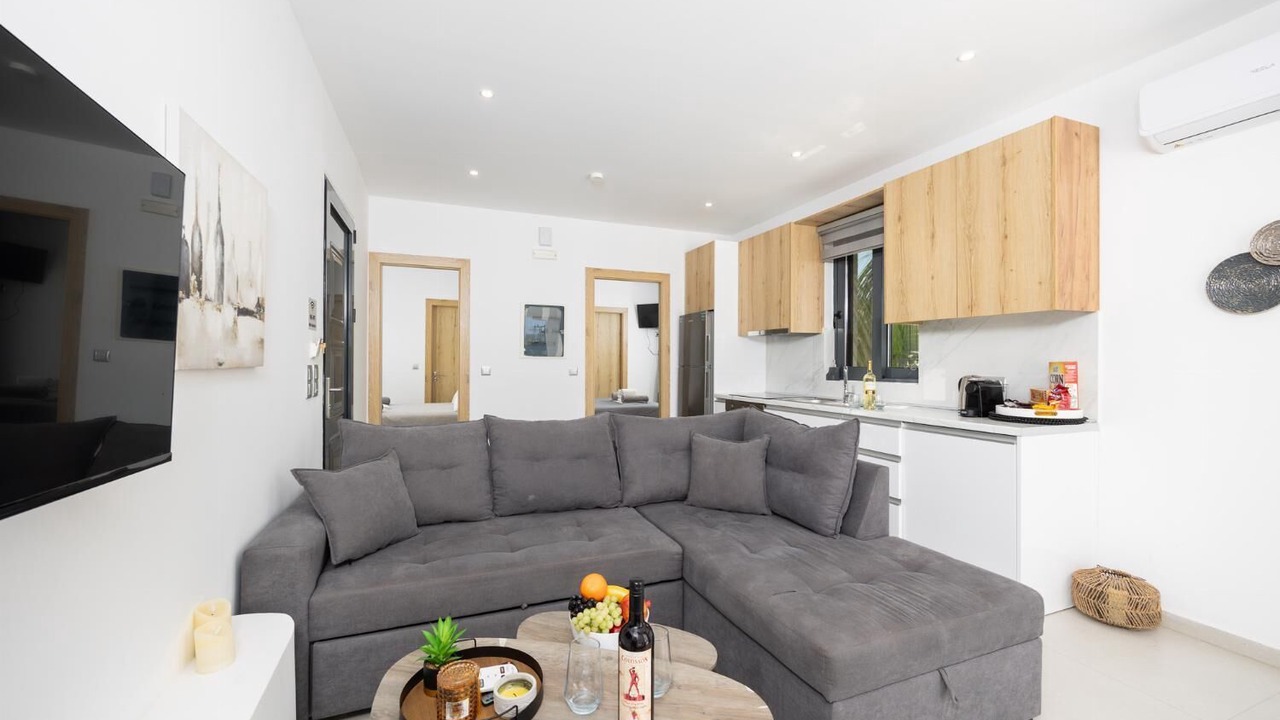 Photo of Bedroom in Petaloudes