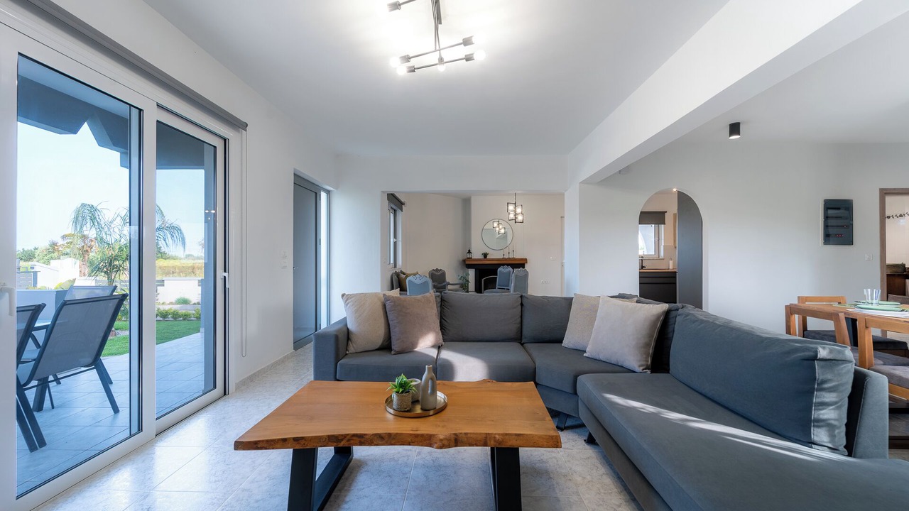 Photo of Livingroom in Theologos