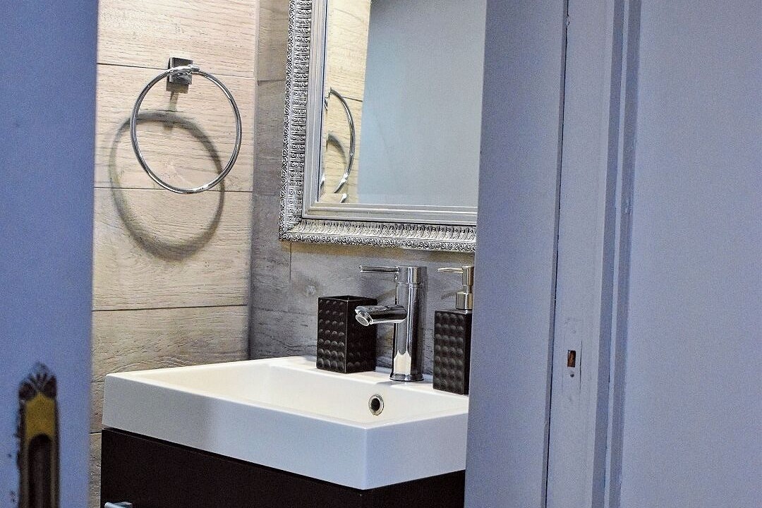 Photo of Bathroom in Old Town