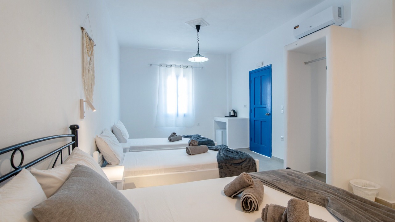 Photo of Bedroom in Perissa