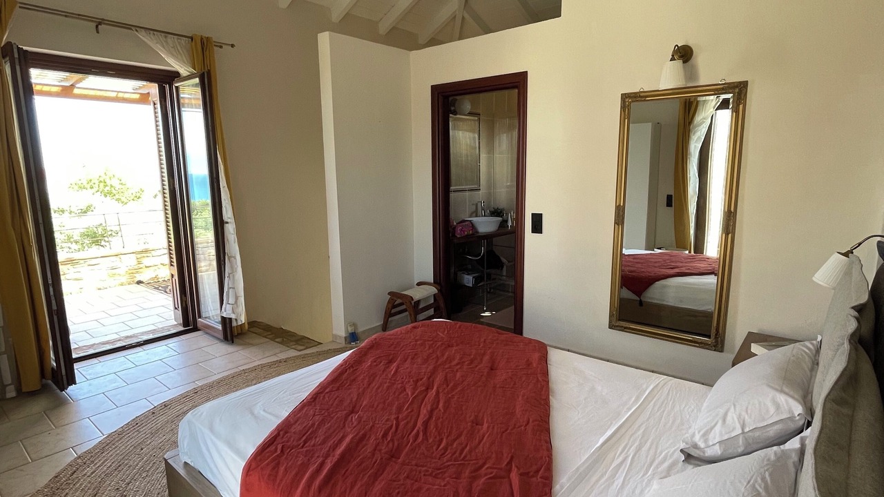 Photo of Bedroom in Komboi
