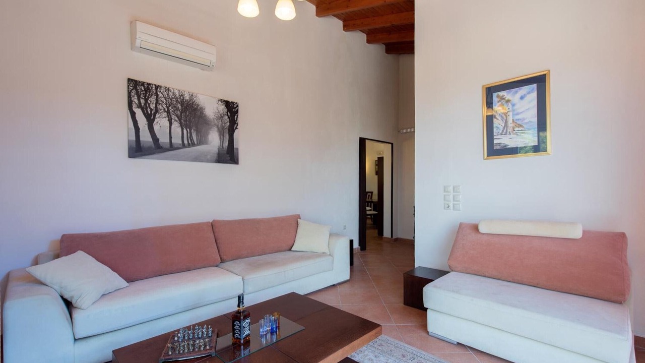 Photo of Livingroom in Doukades