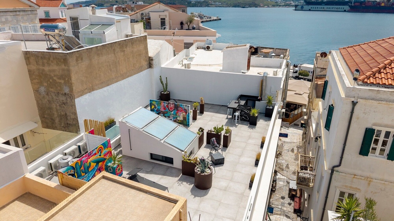 Photo of Patio Balcony in Ermoupoli