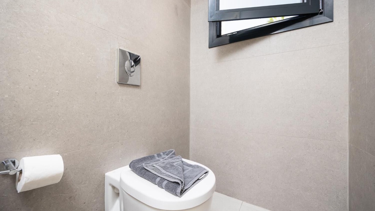 Photo of Bathroom in Petaloudes